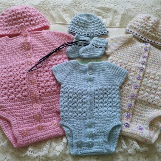 Crochet Pattern 002 - Unisex Bodysuit Set